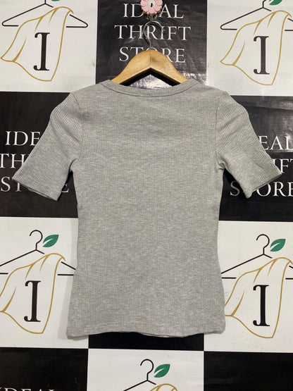 FOREVER NEW |XS| BUST 13| A65| GREY SCOOP-NECK RIBBED TECHNICAL UTILITY SHORT-SLEEVE TOP