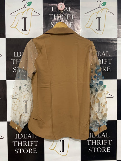FOCUS |M| BUST 20| A65| CAMEL 3D FLORAL MESH-SLEEVE TECHNICAL UTILITY SHIRT