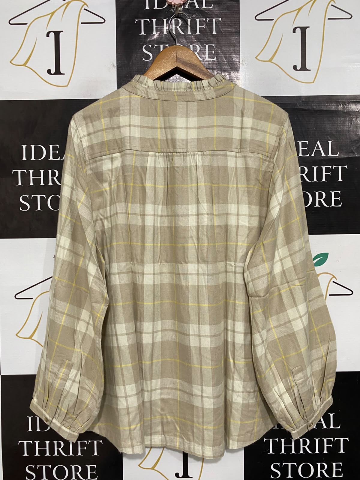 M&S |XL| BUST 23| A65| NEUTRAL PLAID RUFFLE-COLLAR TECHNICAL UTILITY SHIRT