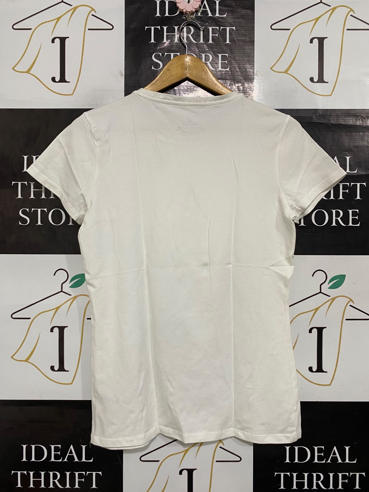 PRIMARK CARES |M| BUST 18| A64| WHITE STRETCH CREWNECK TECHNICAL UTILITY T-SHIRT