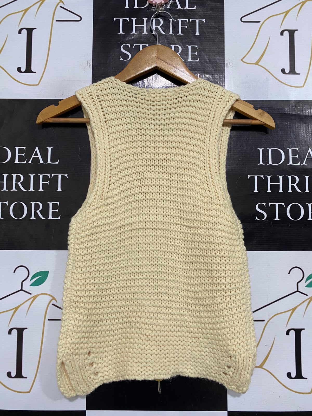 TEE TREE |XS| BUST 13|A64| CREAM CHUNKY KNIT SLEEVELESS TECHNICAL UTILITY TANK TOP
