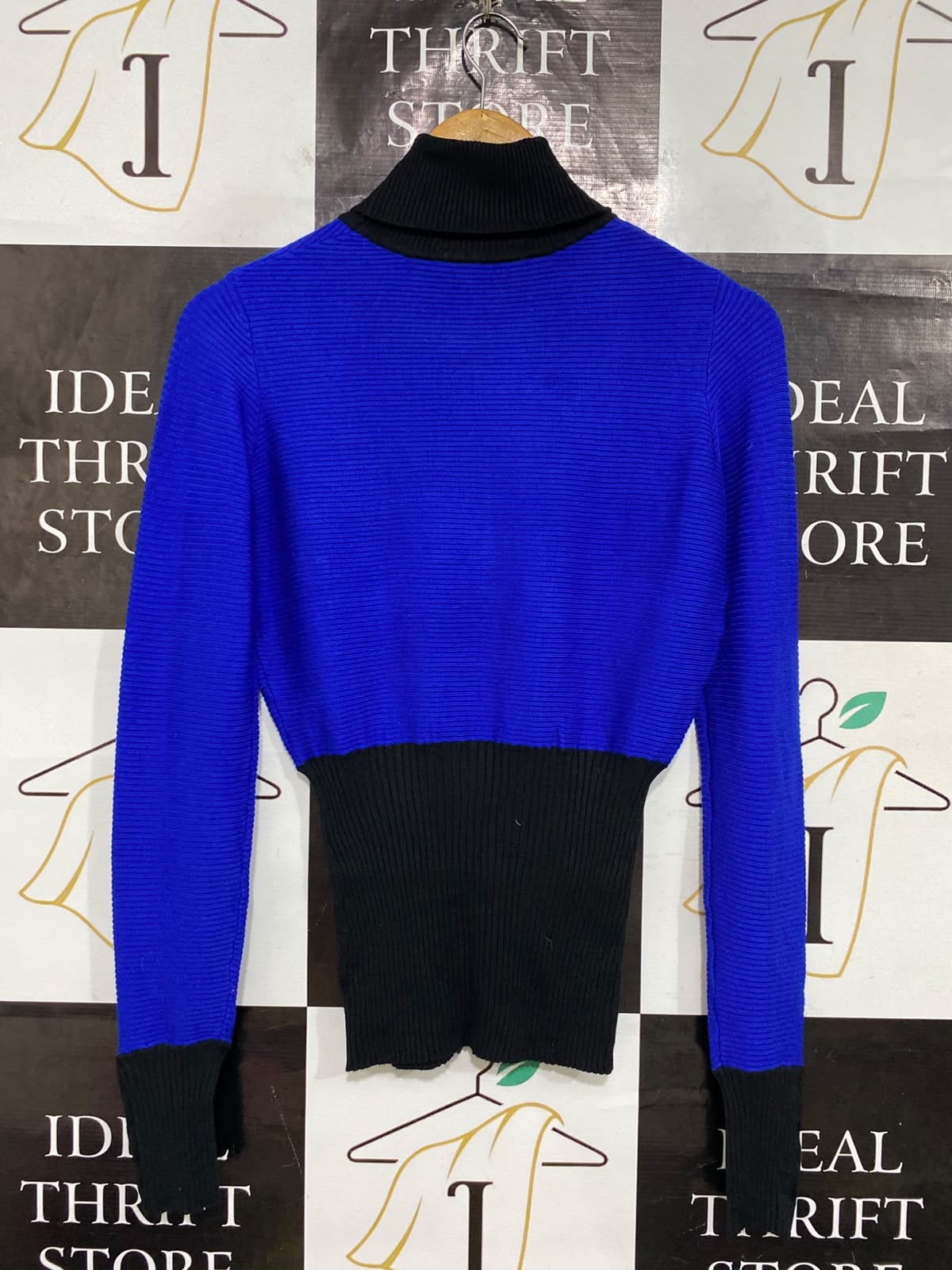 EVENTS |M| BUST 17| A64| ROYAL BLUE AND BLACK COLORBLOCK TURTLENECK LONG-SLEEVE TECHNICAL UTILITY SWEATER