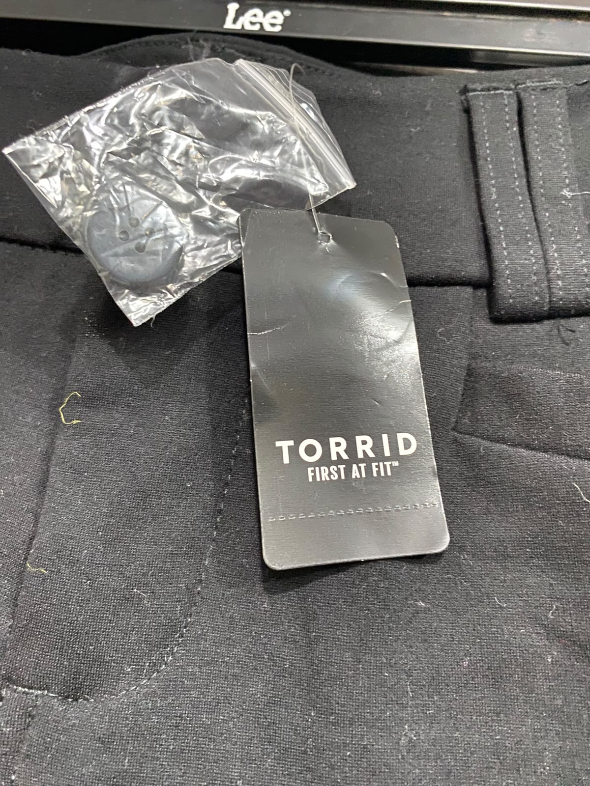 TORRID |L| WAIST 32| A64| BLACK STRUCTURED TAILORED TECHNICAL UTILITY TROUSERS