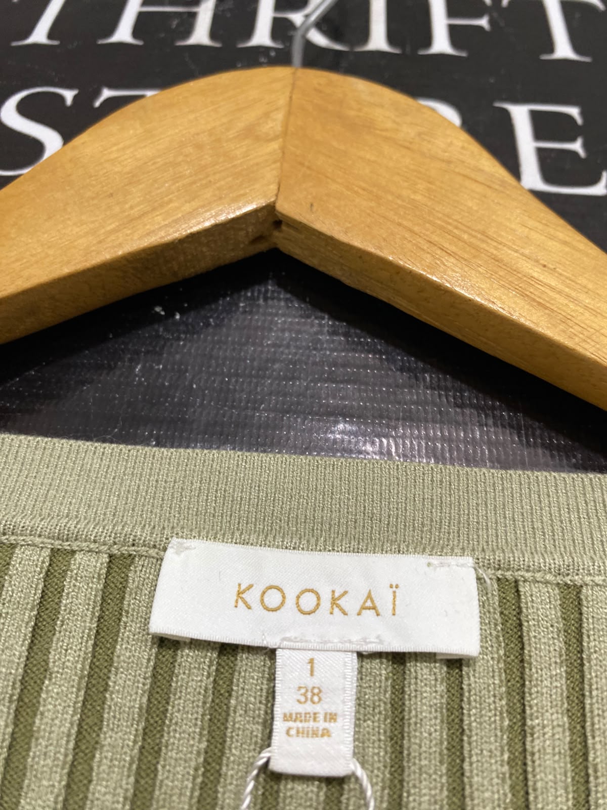 KOOKAI |XS| BUST 12| A64|SAGE GREEN RIBBED V-NECK BUTTON-UP TECHNICAL UTILITY CARDIGAN