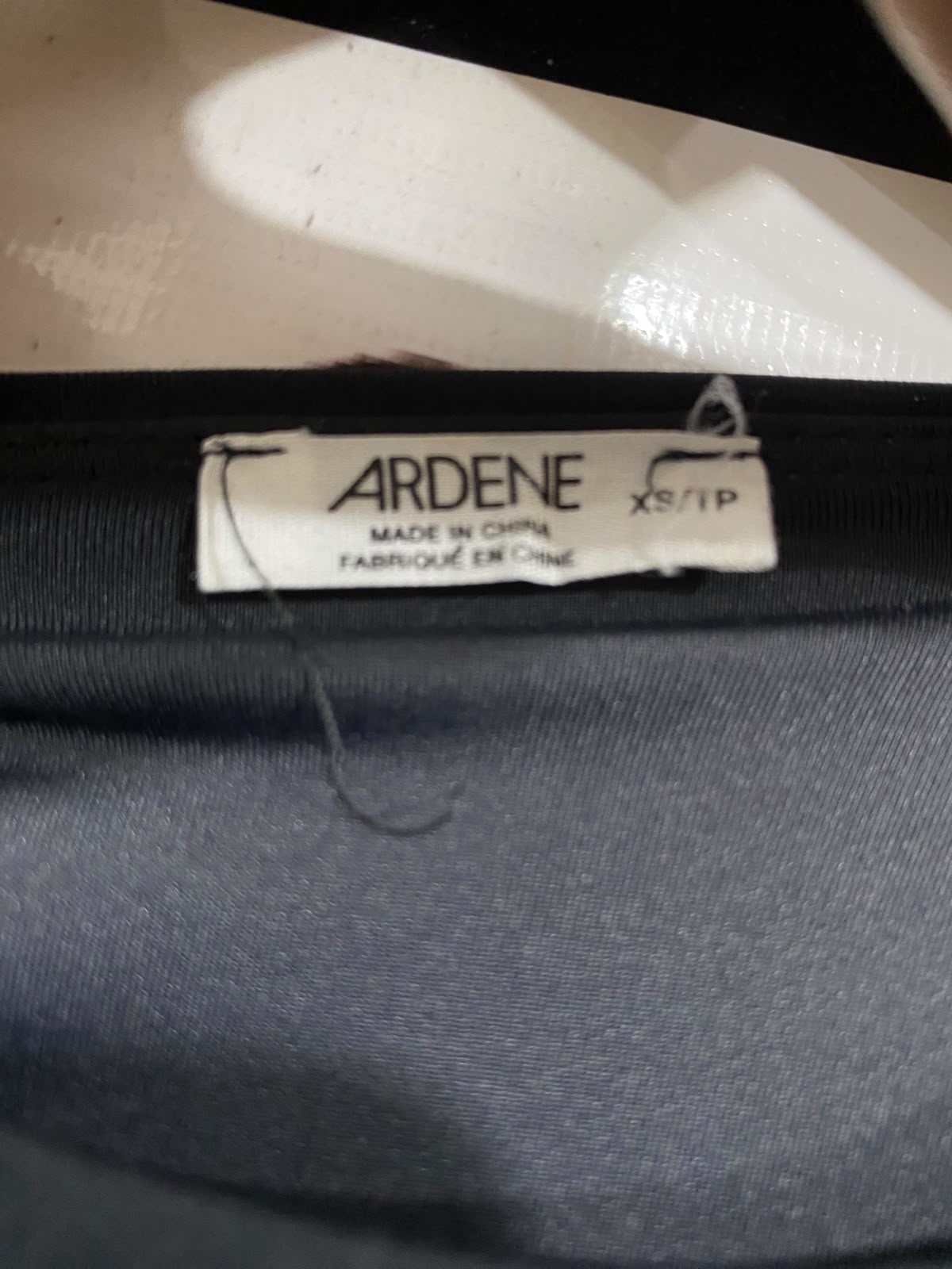 ARDENE |XS| BUST 13| A66| BLACK ROUND-NECK SHORT-SLEEVE TECHNICAL UTILITY CROP TOP