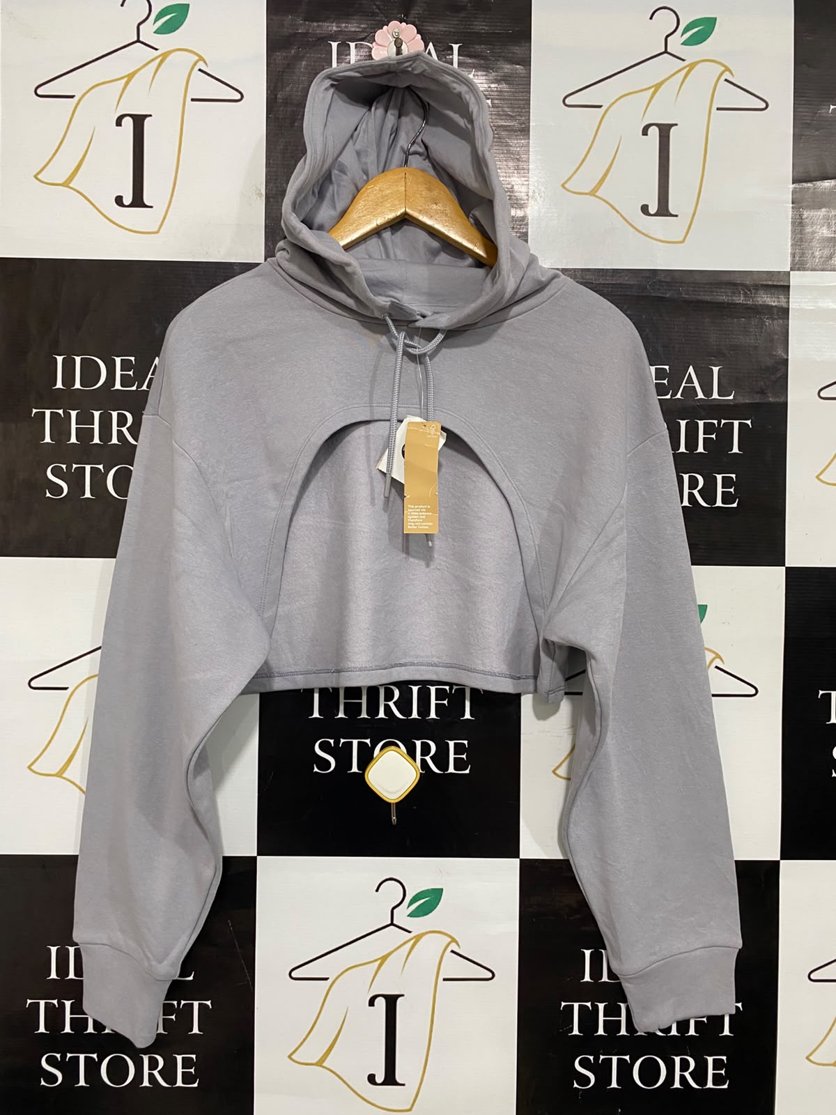ANKO |M| BUST 21| A66| GREY ARCHITECTURAL CUTOUT HOODED LONG-SLEEVE TECHNICAL UTILITY CROP HOODIE