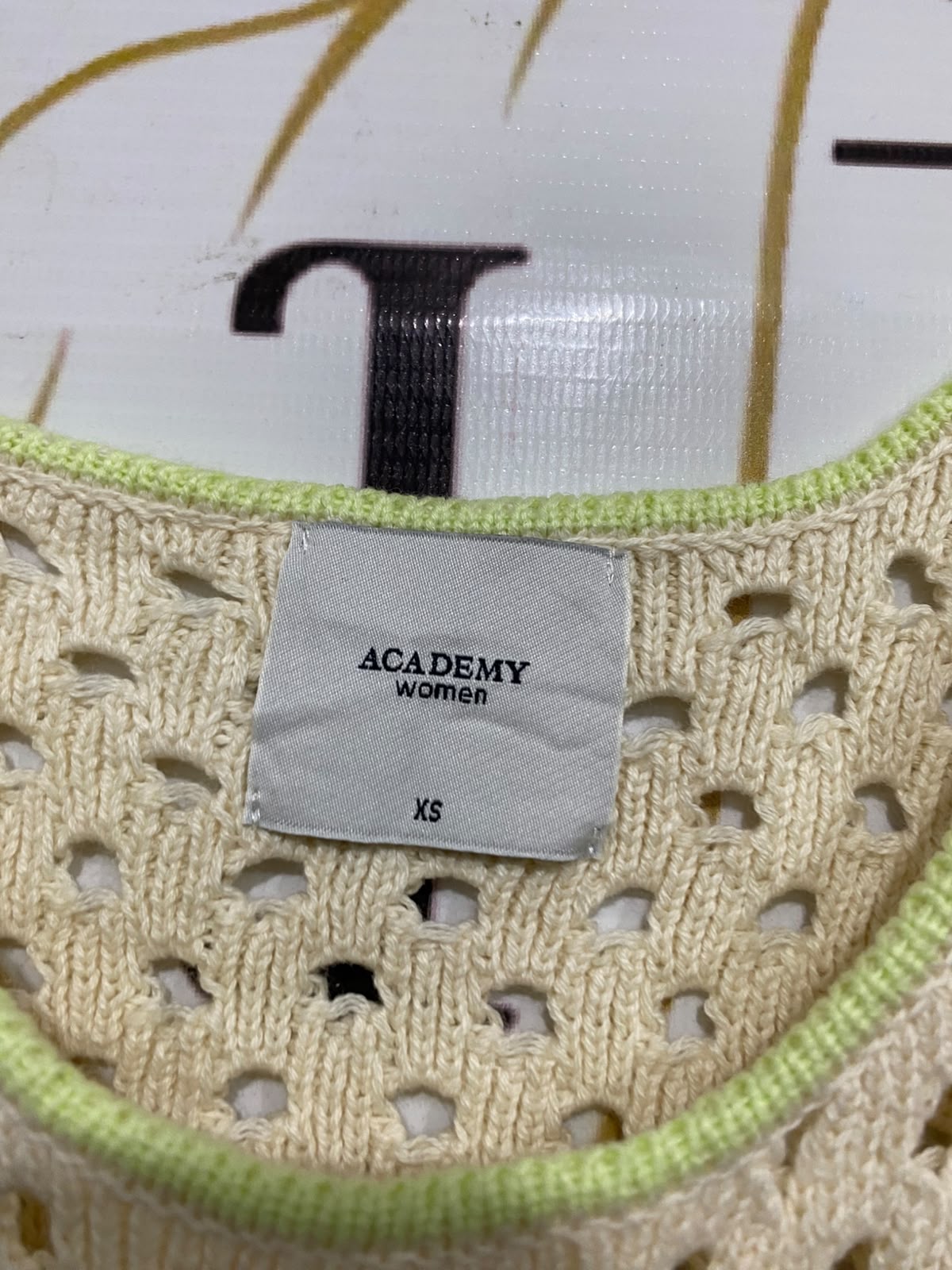ACADEMY |XS| BUST 15| A65| CREAM AND LIME OPEN-KNIT SLEEVELESS  TANK TOP