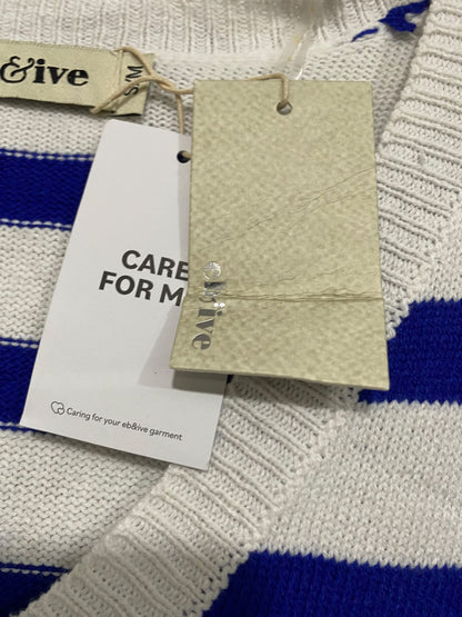 AB & IVE |S/M| BUST 21| A65| WHITE AND BLUE STRIPED V-NECK SLEEVELESS KNIT VEST