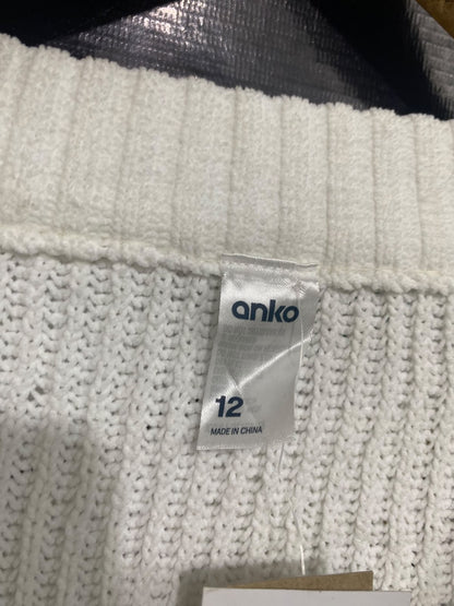 ANKO |M| BUST 28| A65| WHITE V-NECK RIBBED  SWEATER