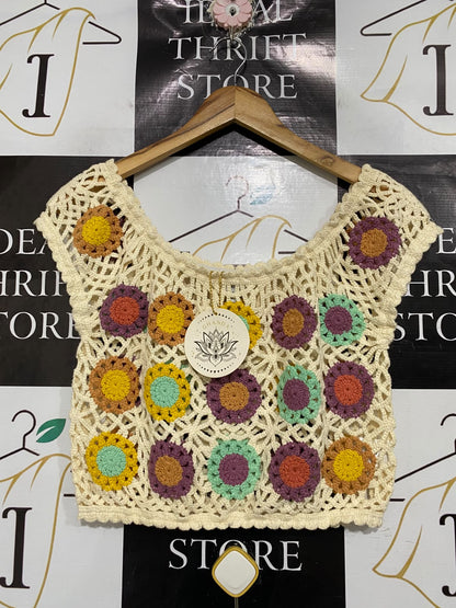 GHANDA |L| BUST 17| A66 | CREAM FLORAL CROCHET CROP TOP