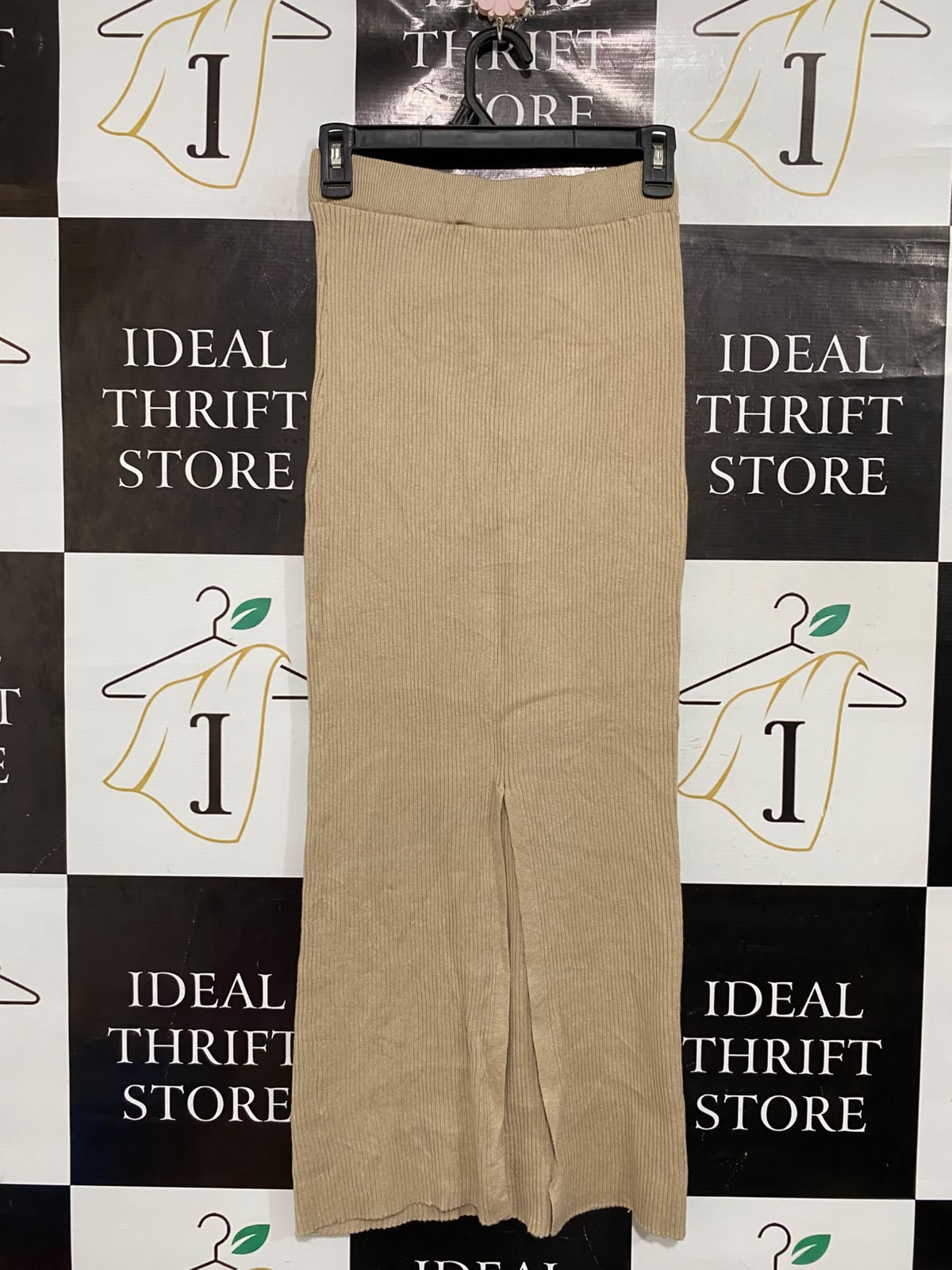 ANKO |XS| WAIST 24| A66| BEIGE RIBBED  MIDI SKIRT