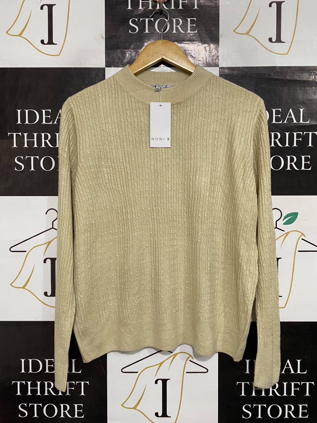 NONIB |L| BUST 20| A66| BEIGE CABLE KNIT MOCK NECK SWEATER
