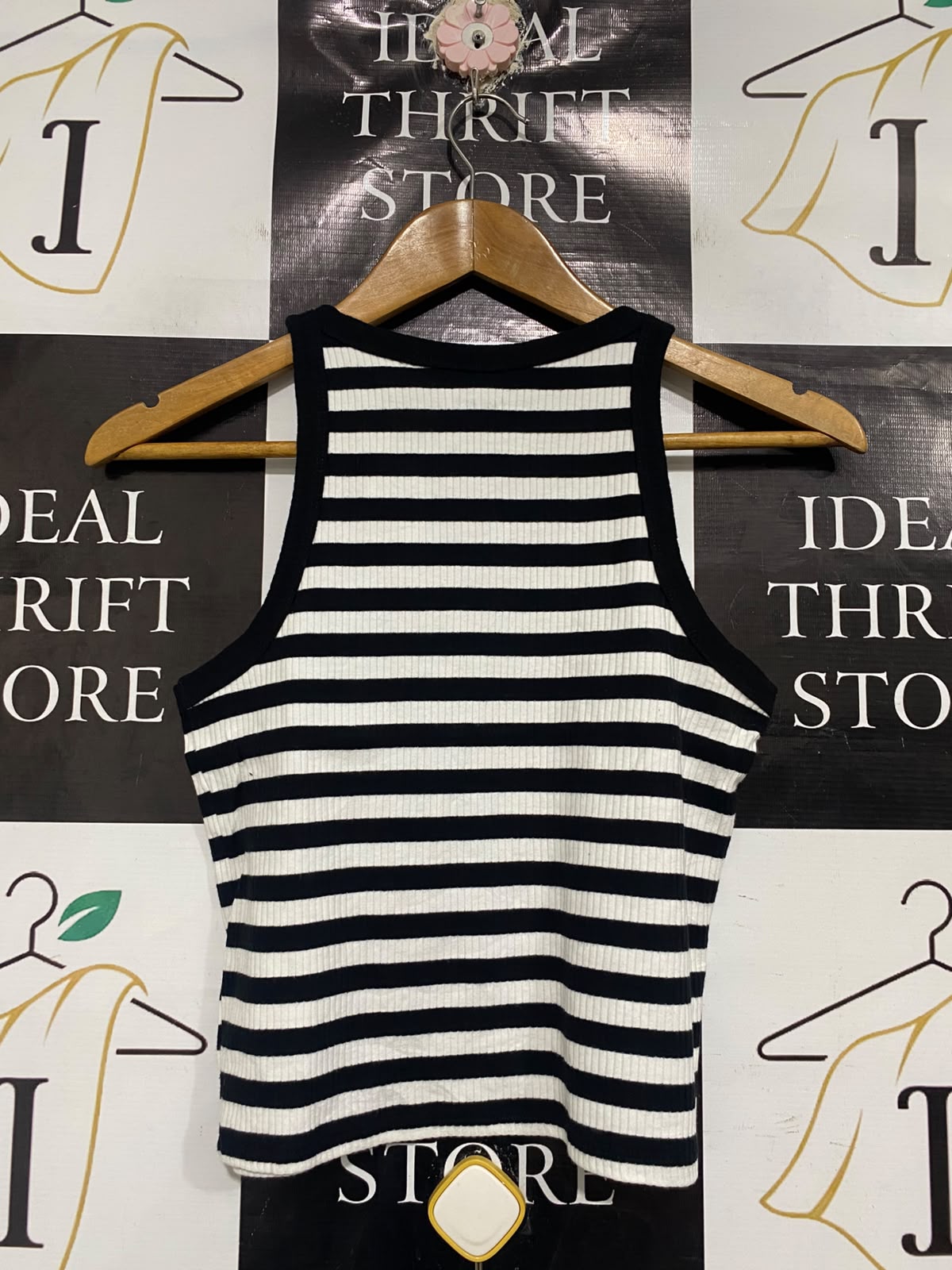 & US |XS| BUST 15| A66| BLACK & WHITE STRIPED RIBBED TANK TOP