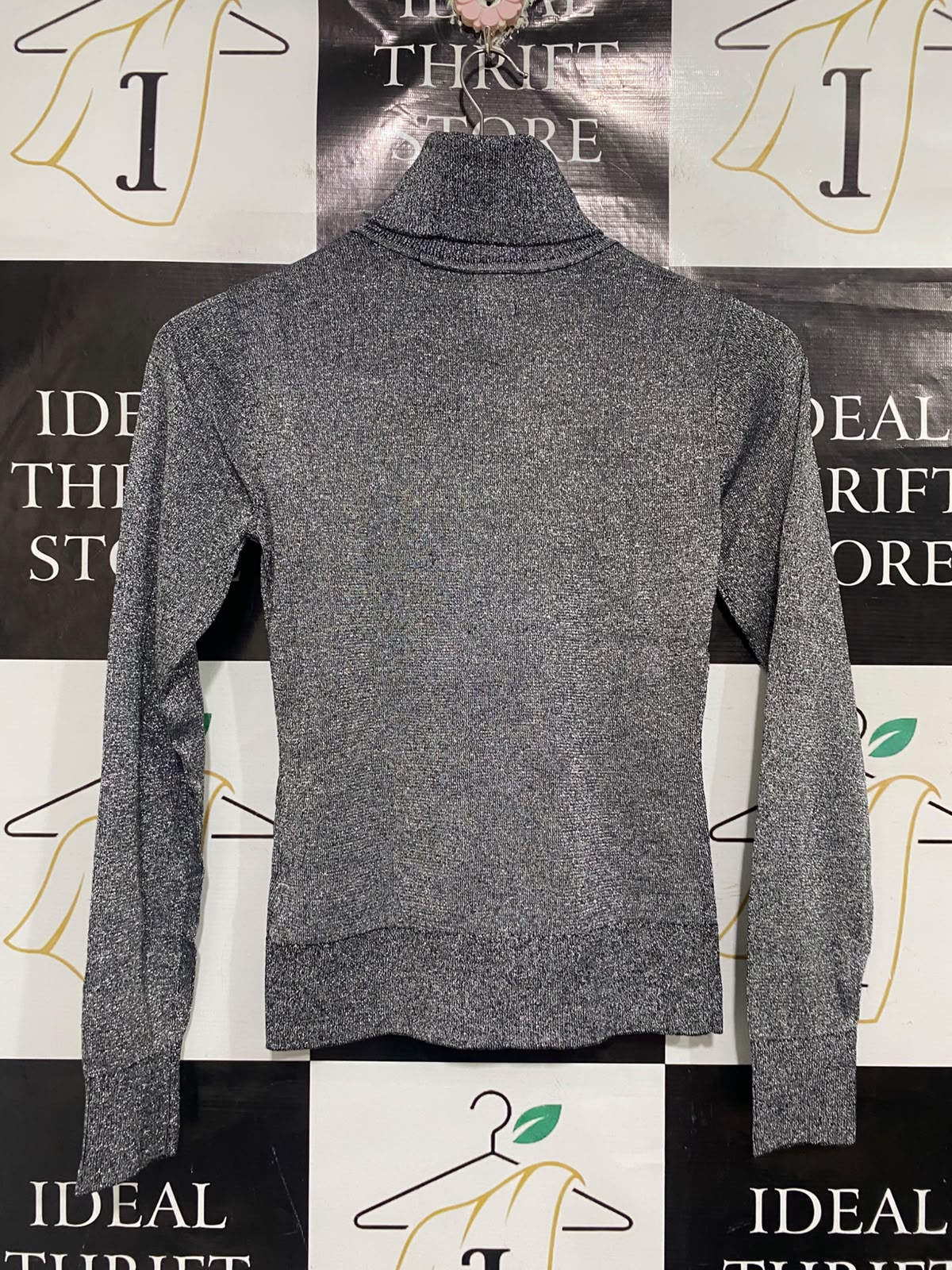 H&M |XS| BUST 15| A66| METALLIC SILVER SHIMMER TURTLENECK PULLOVER