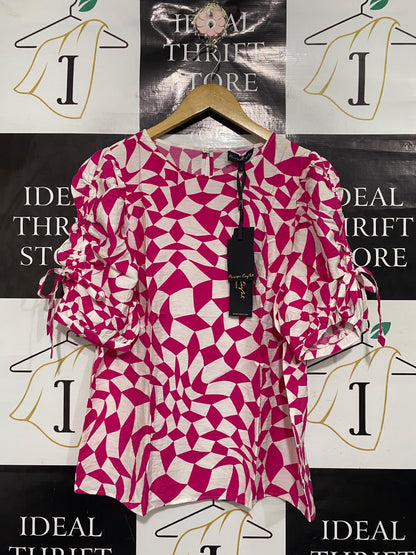 PHASE EIGTH |M| BUST 20| A67| MAGENTA & WHITE GEOMETRIC RUFFLE SLEEVE TOP