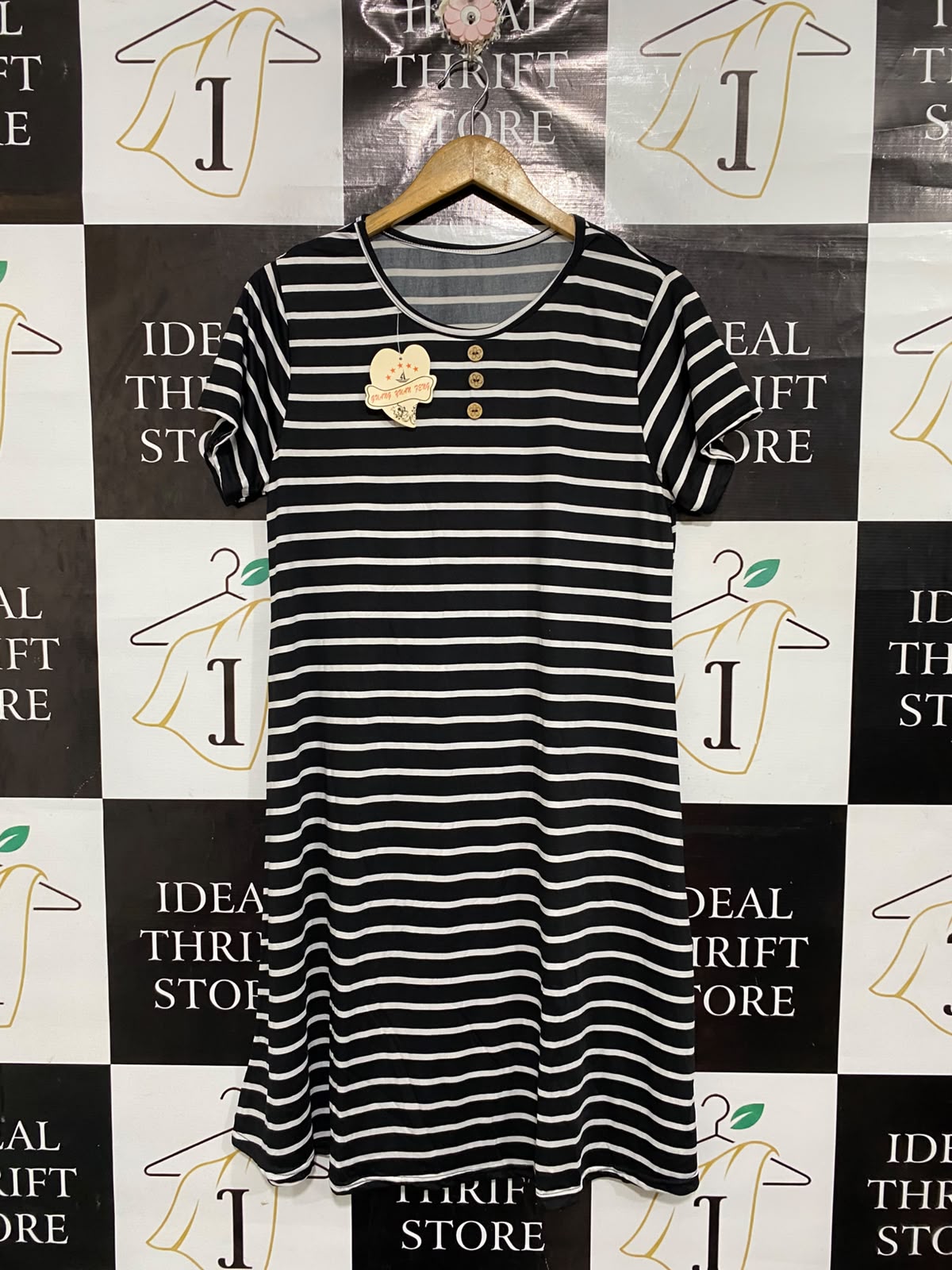 M/L |BUST 19| A67| BLACK AUR WHITE STRIPED BUTTON-FRONT TUNIC DRESS