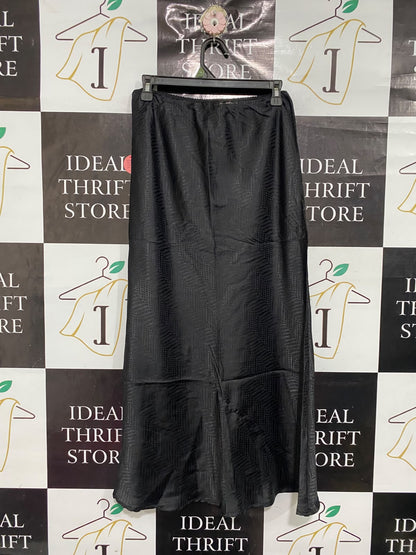 CHI CHI |M| WAIST 28| A67| BLACK JACQUARD TEXTURED SATIN MAXI SKIRT