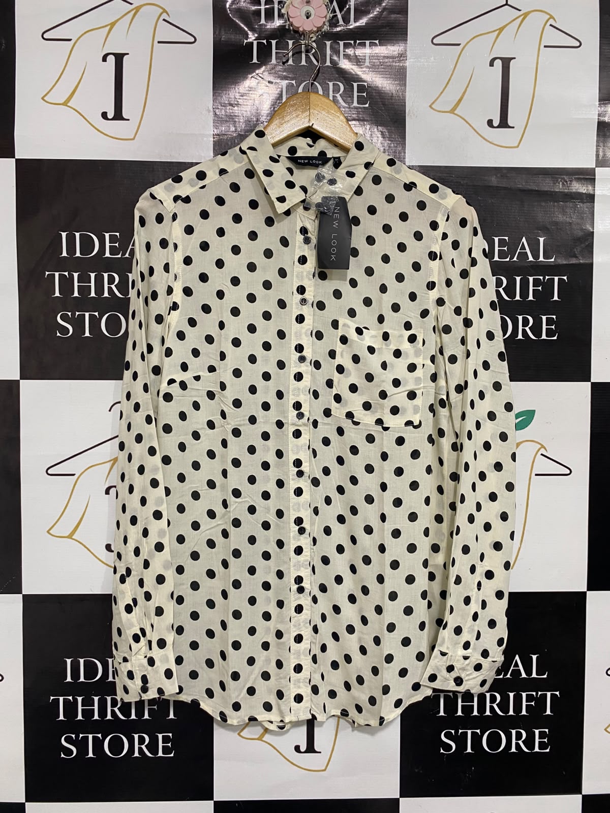 NEW LOOK |M| BUST 21| A67| CREAM & BLACK POLKA DOT BUTTON-DOWN SHIRT