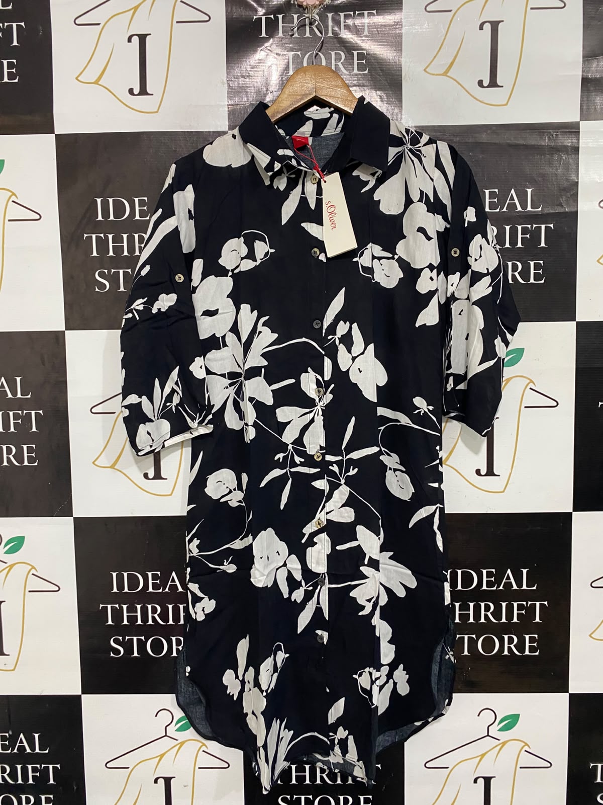 S.OLIVER |L| BUST 20| A67| BLACK & WHITE FLORAL PRINT BUTTON-DOWN SHIRT DRESS