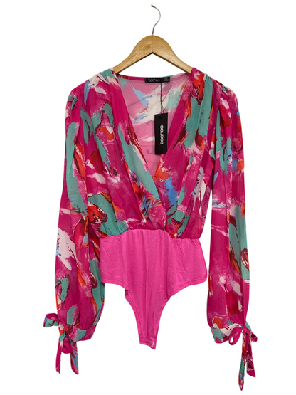 BOOHOO |M| BUST 18| A67|  PINK ABSTRACT PAINT-STROKE TIE-CUFF BODYSUIT