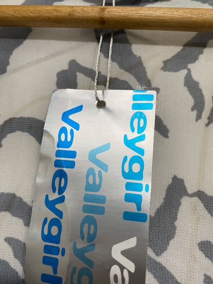 VALLEYGIRL |L| BUST 19| A68|  ZEBRA PRINT FRONT-TIE MESH TOP CARDIGAN