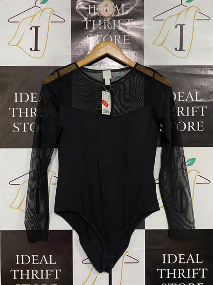 H&M |M| BUST 15| A68| BLACK MESH ACCENT LONG-SLEEVE BODYSUIT