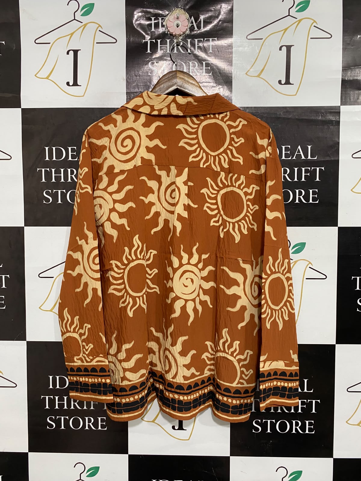 TU |L| BUST 23| A68| RUST ORANGE & BEIGE SUN-PRINT BUTTON-DOWN SHIRT