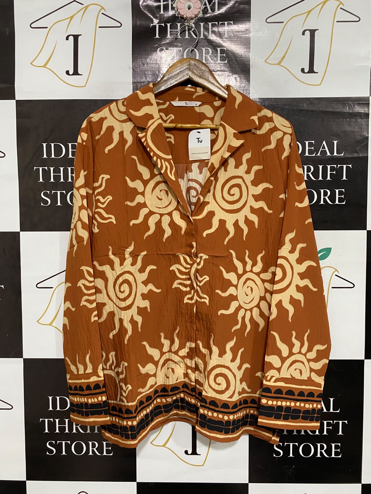 TU |L| BUST 23| A68| RUST ORANGE & BEIGE SUN-PRINT BUTTON-DOWN SHIRT
