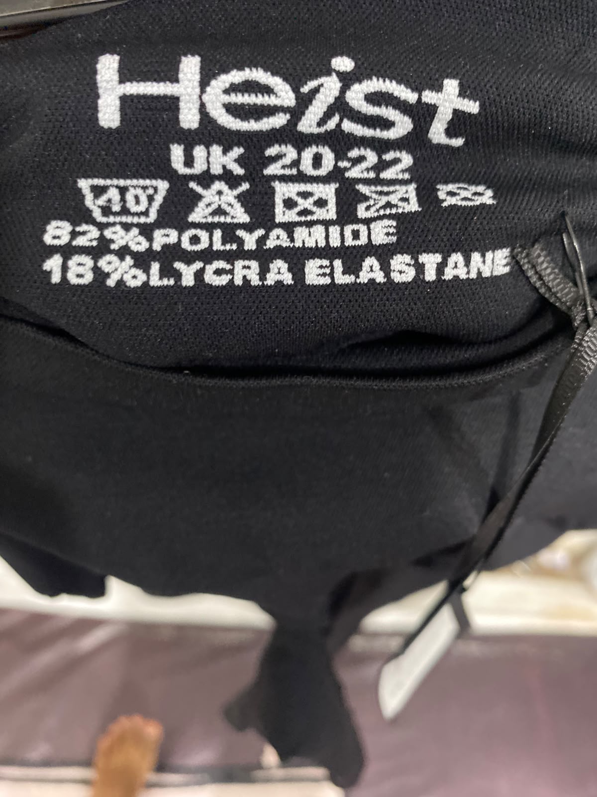 HEIST |S| WAIST 26| A67|  BLACK HIGH-WAISTED SHAPING CYCLE SHORTS