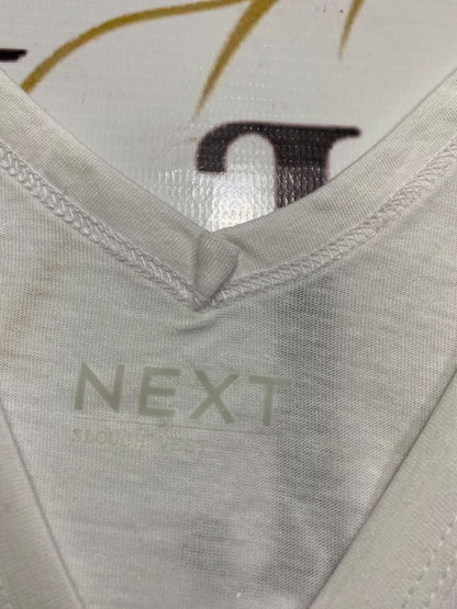 NEXT |M| BUST 19| A67| WHITE V-NECK ESSENTIAL TANK TOP