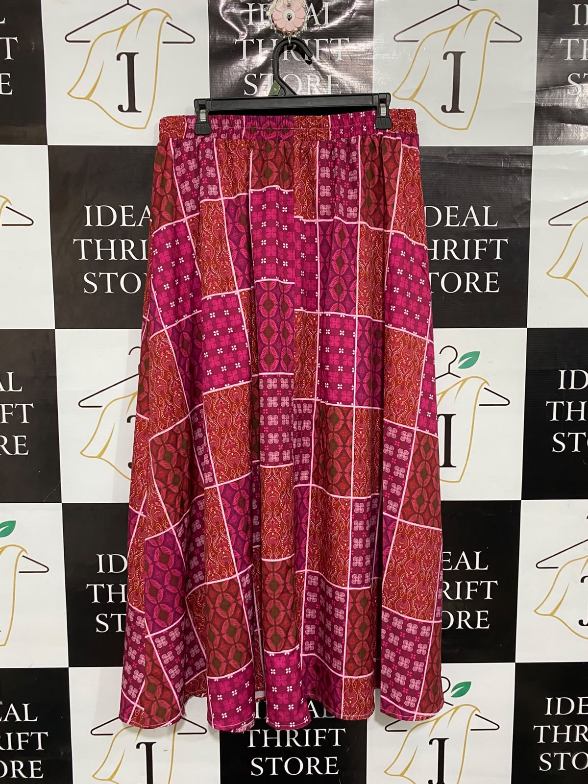 |L| WAIST 32| A68| PINK & MAGENTA PATCHWORK PRINT MAXI SKIRT