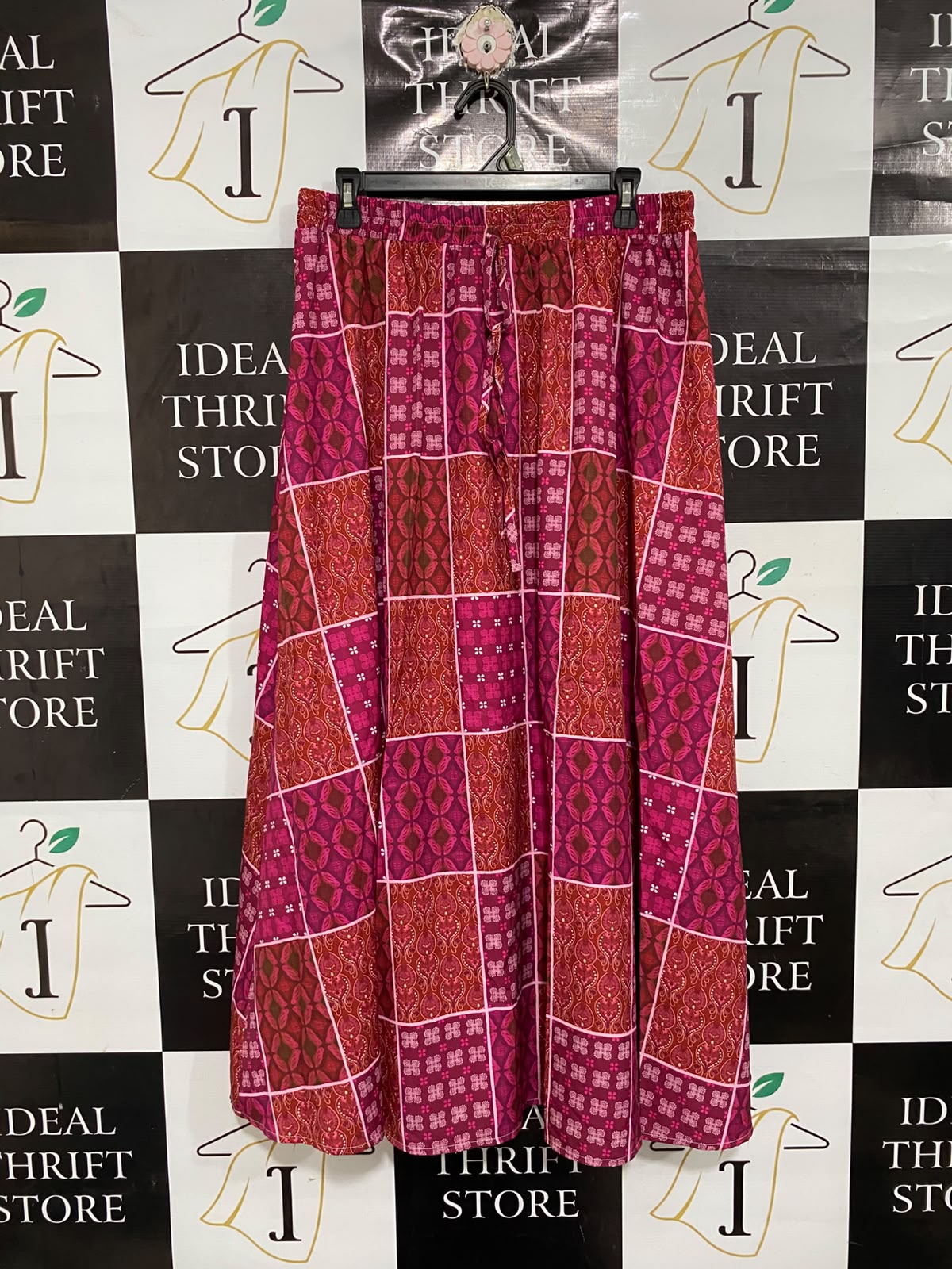 |L| WAIST 32| A68| PINK & MAGENTA PATCHWORK PRINT MAXI SKIRT