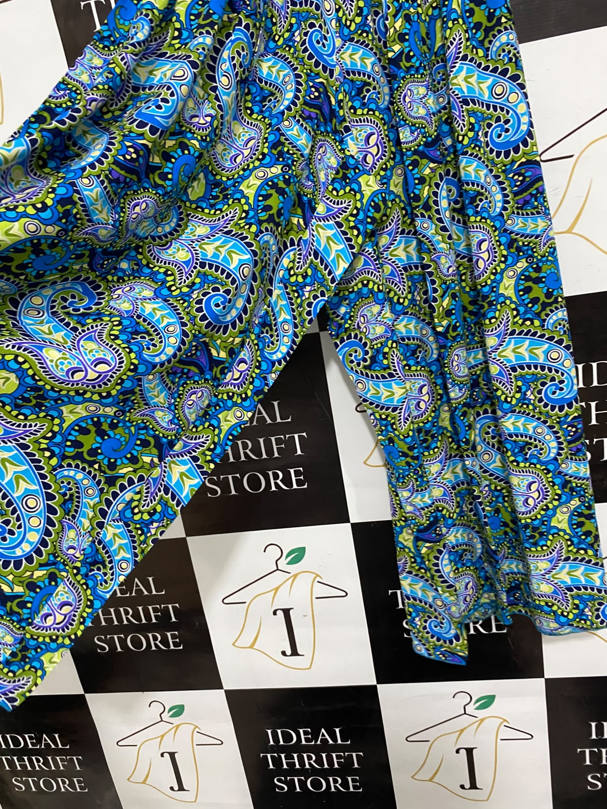 CHICME |M| WAIST 24| A68| BLUE & GREEN PAISLEY PRINT SMOCKED STRAPLESS MAXI DRESS