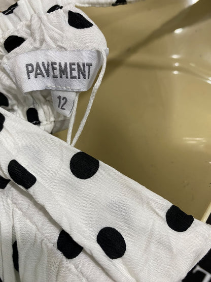 PAVEMENT |XS| BUST 14| A68| WHITE & BLACK POLKA DOT SMOCKED CROP TOP