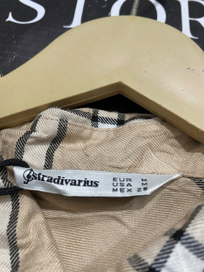 STRADIVARIUS |M| BUST 22| A68|  BEIGE CHECKERED BUTTON-DOWN SHIRT