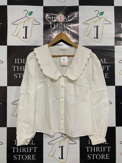 TU CLOTHING |M| BUST 22| A68| WHITE OVERSIZED SCALLOP COLLAR BLOUSE