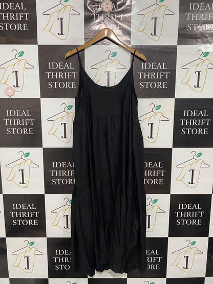 M&S |L| BUST 20| A68|  BLACK TIERED CAMI MAXI DRESS