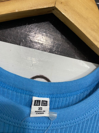 UNIQLO |XS| BUST 12| A69| SKY BLUE RIBBED RACERBACK CROPPED TANK TOP