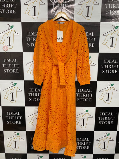 ZARA |XS| BUST 17| A69| ORANGE EMBROIDERED BRODERIE ANGLAISE TIERED MIDI DRESS