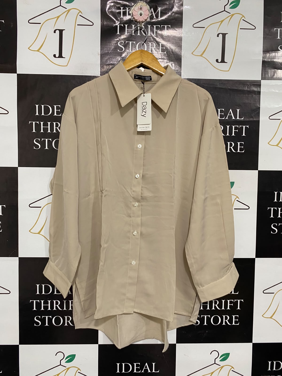 DAZY |L| BUST 24| A69|  BEIGE OVERSIZED BUTTON-DOWN SHIRT
