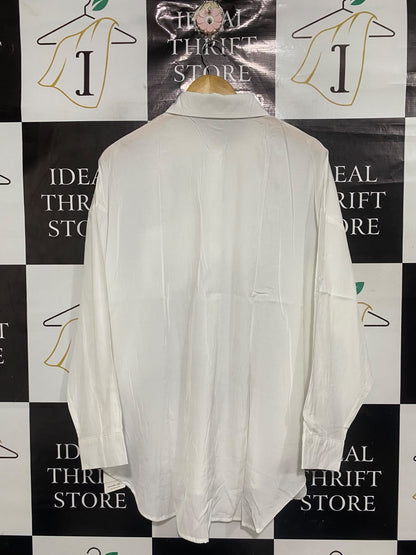 DAZY |L| BUST 26| A68|  CRISP WHITE OVERSIZED BUTTON-DOWN SHIRT