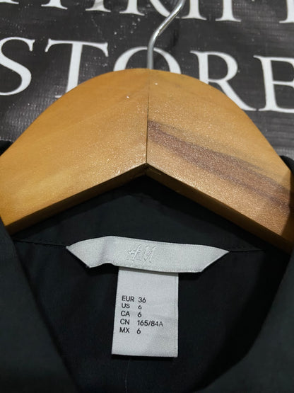 H&M |S| BUST 19| A68| BLACK CLASSIC BUTTON-DOWN COTTON SHIRT