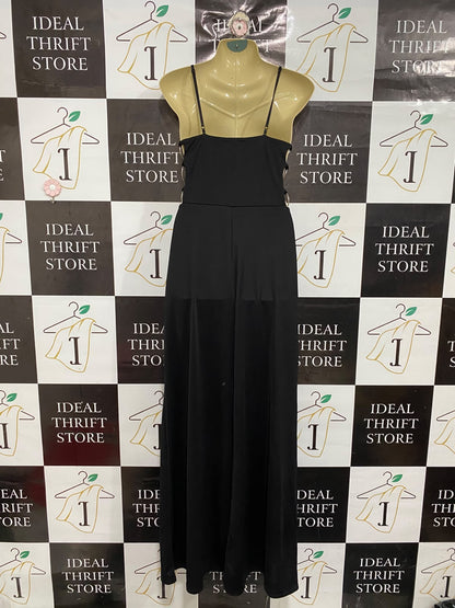 BOOHOO |S| BUST 15| A68| BLACK LACE-UP SIDE MAXI DRESS