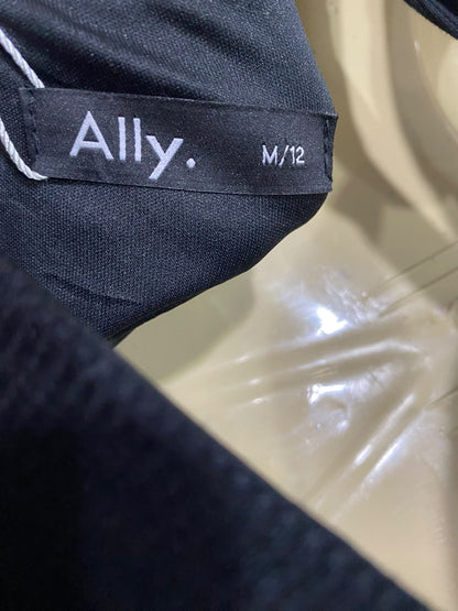 ALLY |M| BUST 15| A70| BLACK LACE-TRIMMED CAMI MAXI DRESS