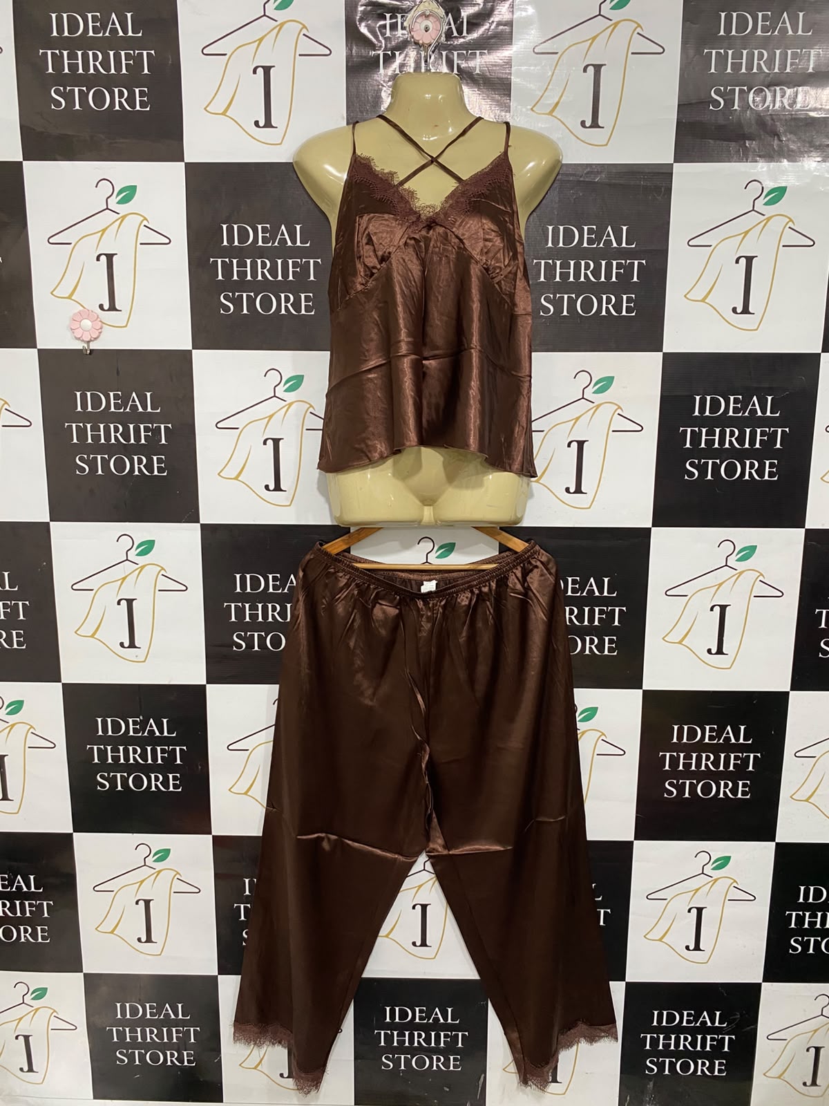 |XL| A69| BROWN SATIN LACE-TRIMMED CAMI & TROUSER NIGHTWEAR SET