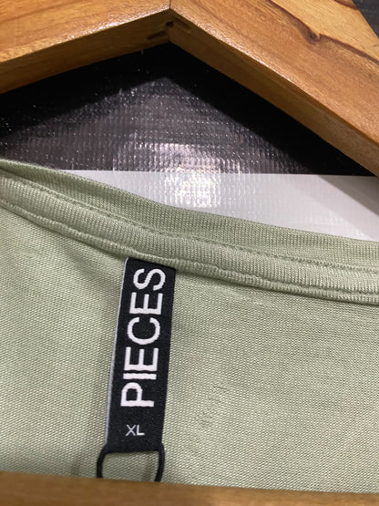 PIECES |XL| BUST 21| A69| SAGE GREEN V-NECK SLEEVELESS TEE TOP
