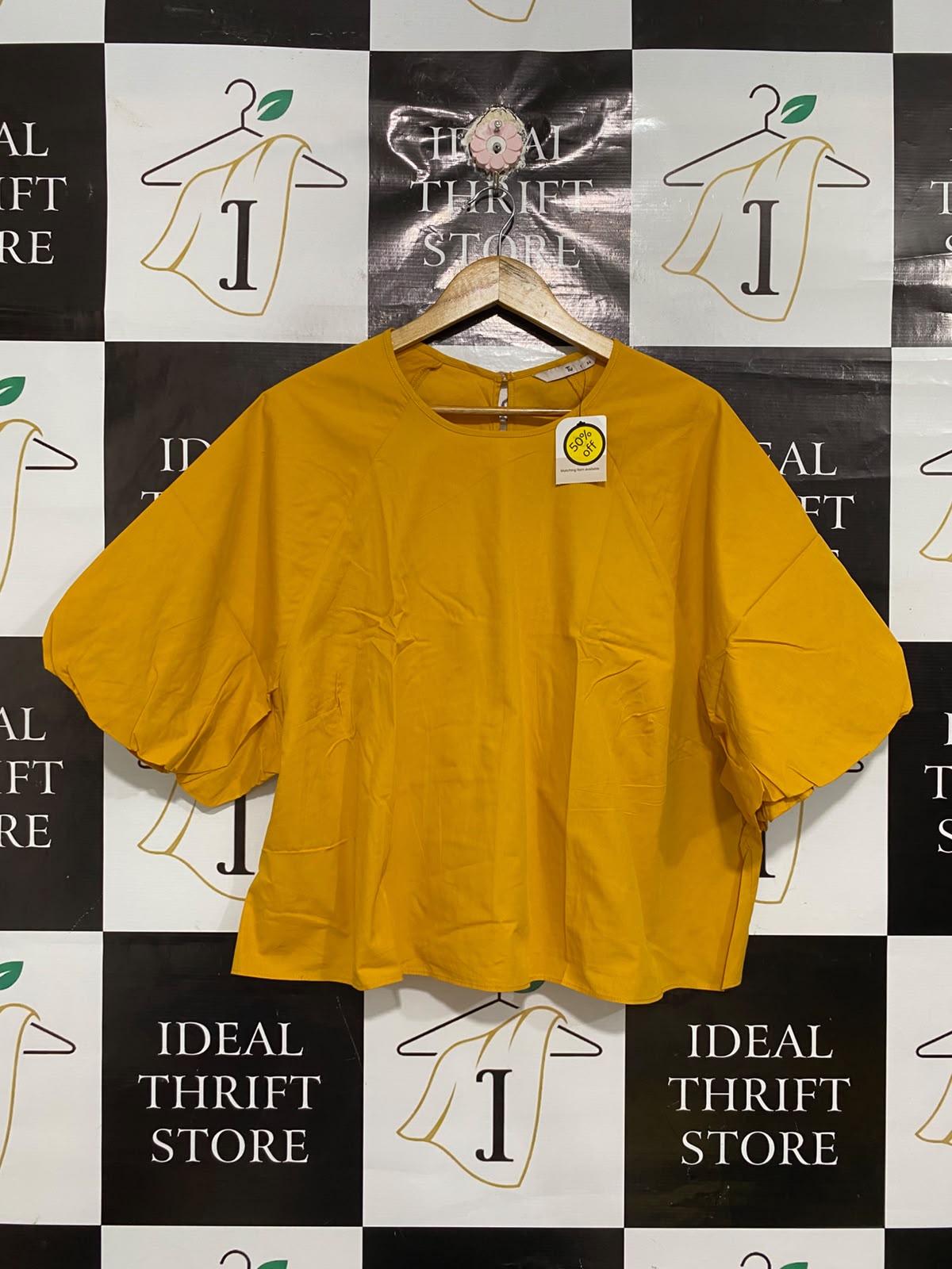 TU |S| BUST 27| A69| MUSTARD YELLOW STATEMENT PUFF-SLEEVE BLOUSE