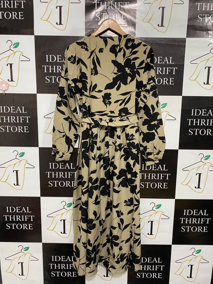 SHEIN |M| BUST 20| A69| BEIGE & BLACK FLORAL WRAP MIDI DRESS