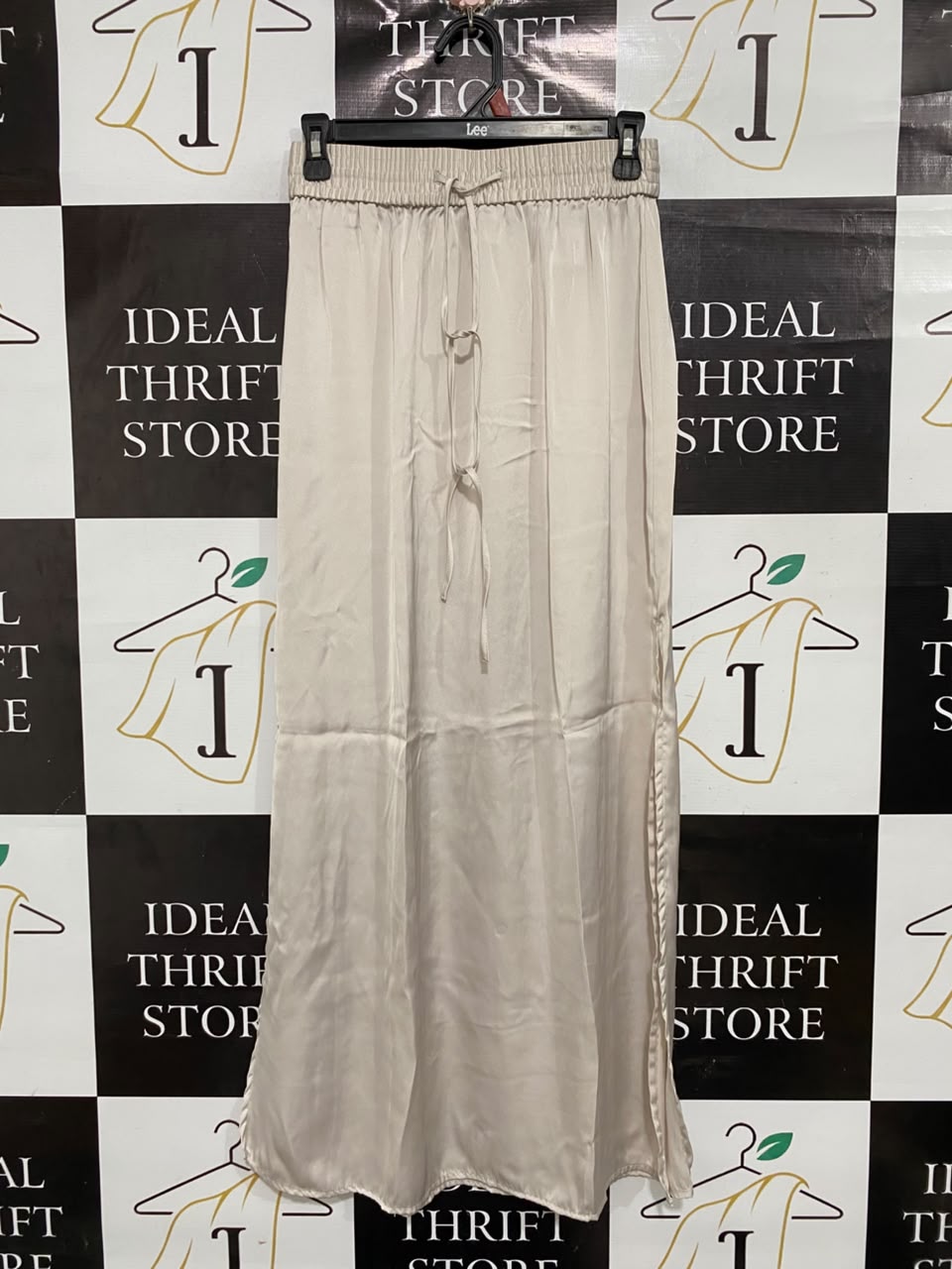H&M |S| WAIST 26| A69| BEIGE SATIN DRAWSTRING MIDI SKIRT