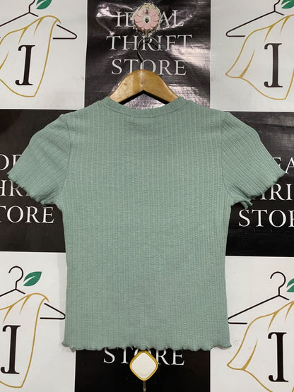 ALLY. |S| BUST 13| A69| SAGE GREEN RIBBED LETTUCE-EDGE T-SHIRT